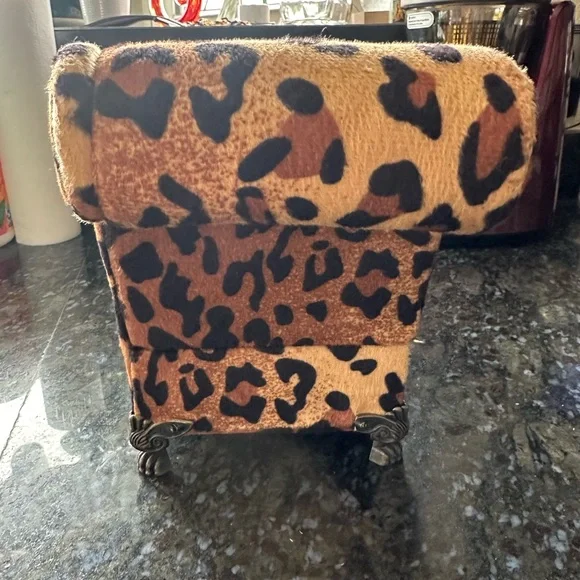 Animal Print Cheetah Jewelry Box Chaise Lounge Mini Doll Furniture - Picture 4 of 6